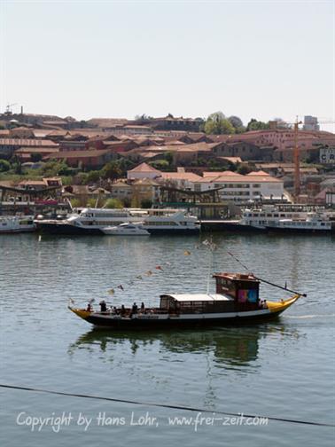 We explore Porto, Portugal 2009, DSC01359b_H555